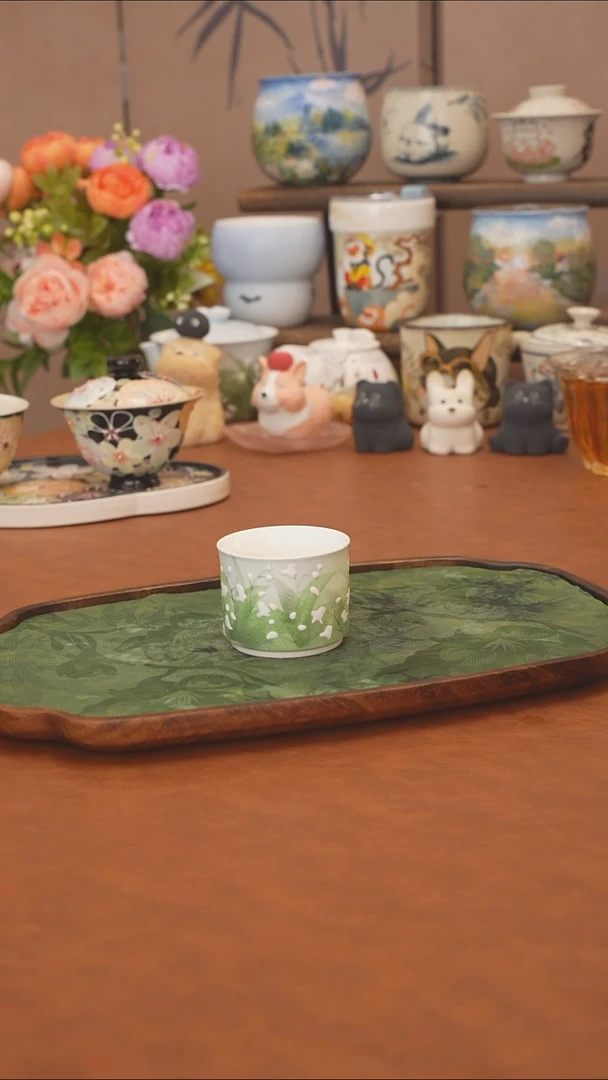 是泥吖  铃兰花扳指杯