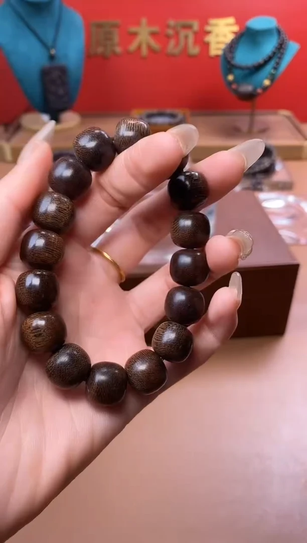 【闪购商品】沉香木手串Y沉水芽庄黄棋12*13瘿子瘤老型珠