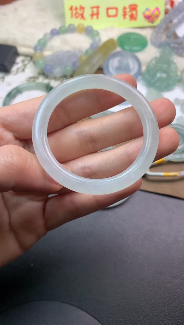 未镶嵌定制翡翠毛货