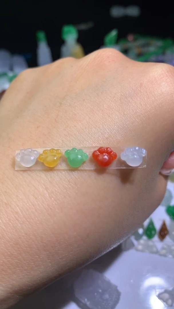 未镶嵌定制翡翠毛货