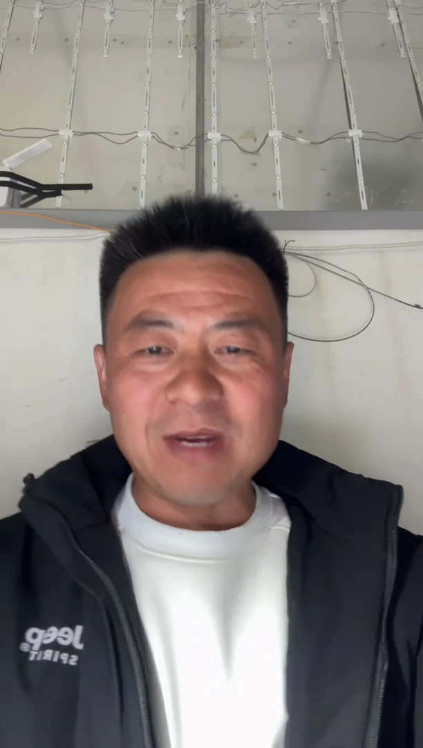 未镶嵌和田玉（糖玉）挂件和田玉