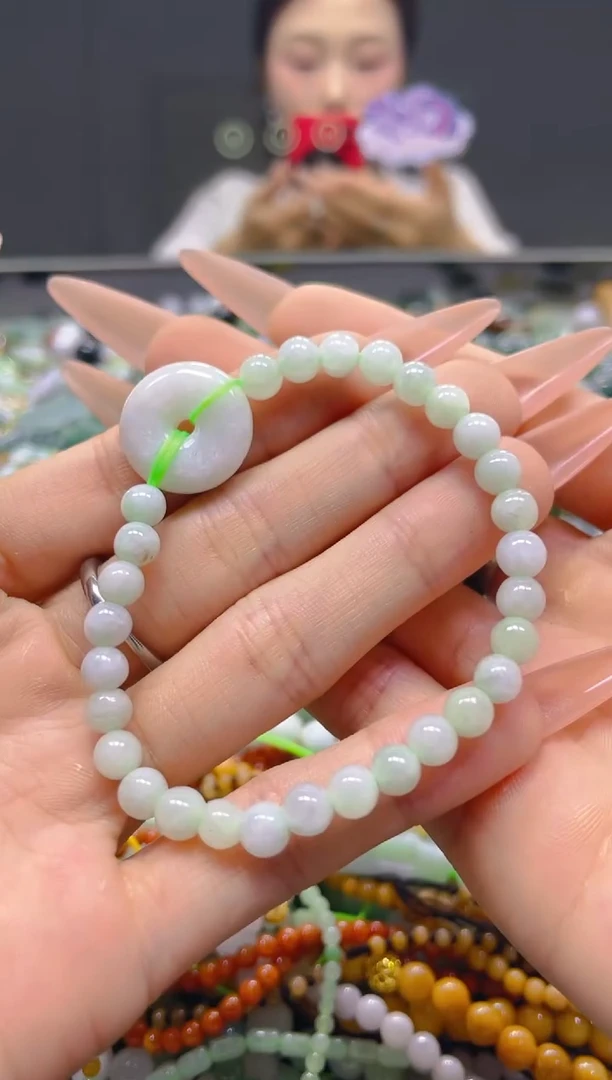 颈饰未镶嵌翡翠5MM