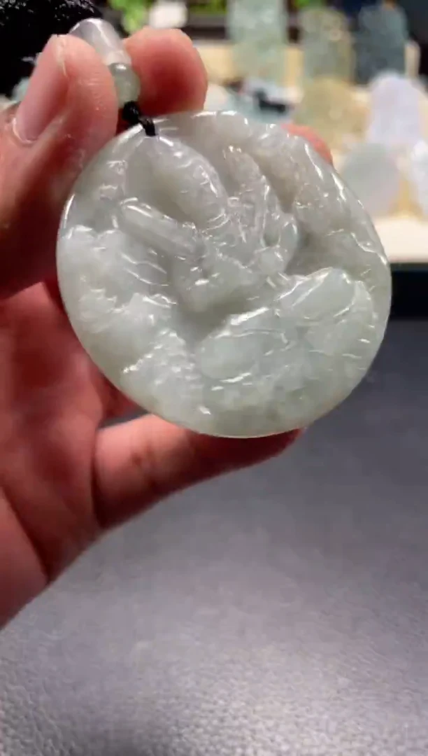 颈饰未镶嵌翡翠12/21/213