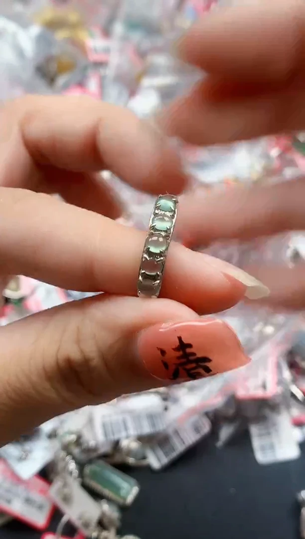 银S925镶嵌戒指翡翠天然A货缅甸翡翠