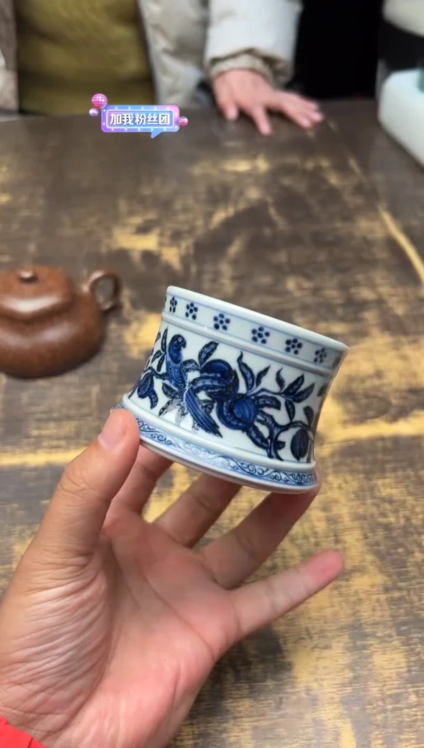 【闪购商品】/戏墨柴窑鹦鹉桃枝盖置