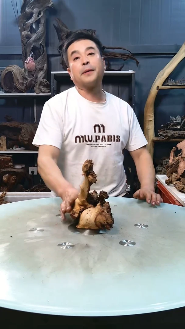 随机发货一个小号沉木9.9阁清香阁清香阁