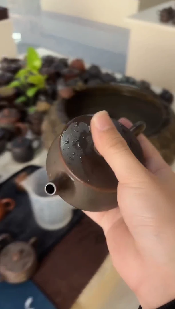 【闪购商品】坭兴陶全手工手拉胚汉瓦壶