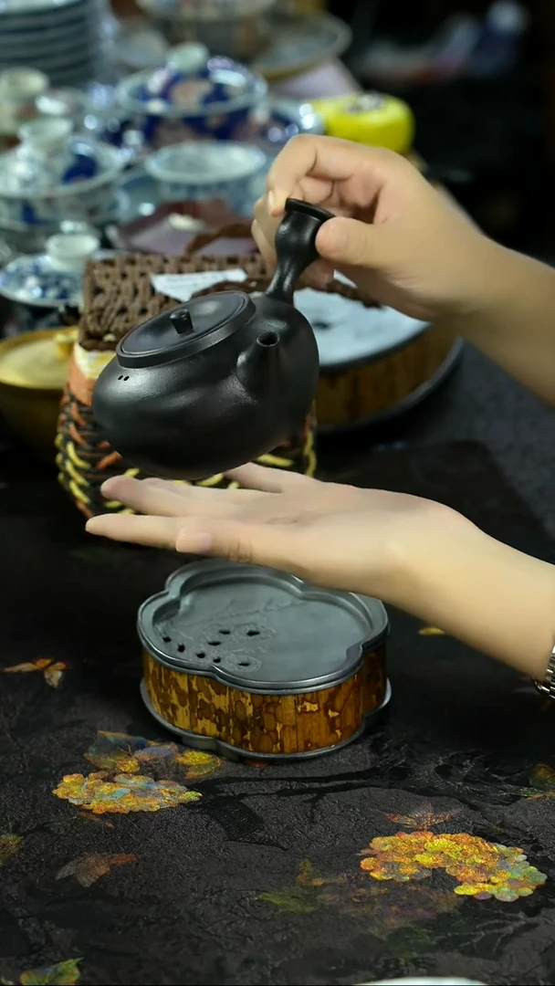景德镇手绘瓷器放漏场