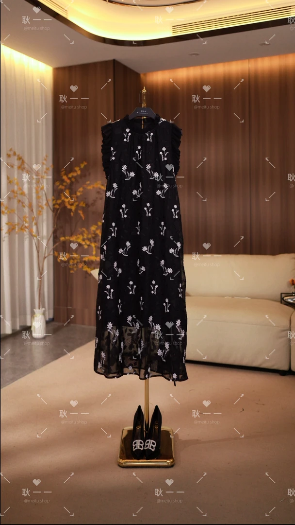 GG度假风无袖显瘦国风系减龄时尚连衣裙气质宽松W-A281