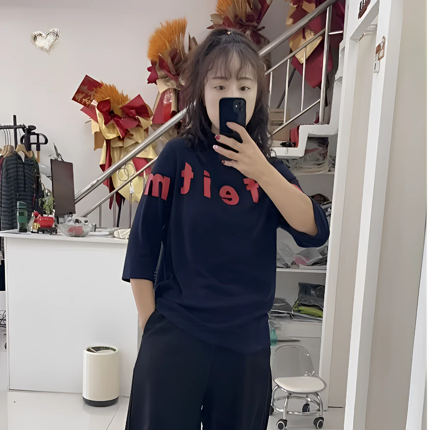欧版红色字母中袖弹力夏季黑色打底衫-25089印花