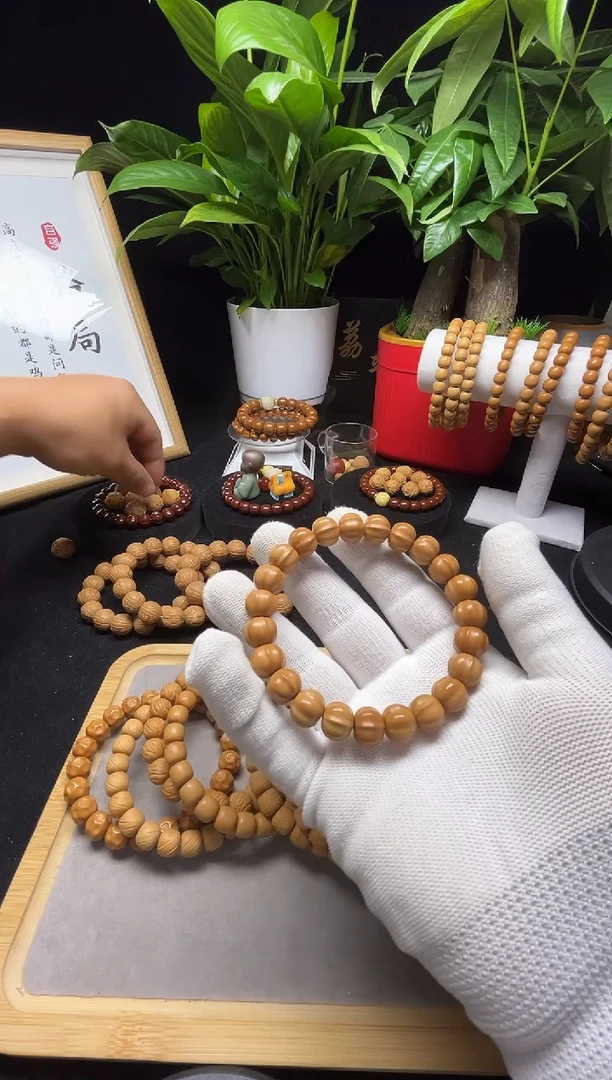 【闪购商品】猴头核桃手串小鲨鱼手串+猴头雕刻单珠黑悟空