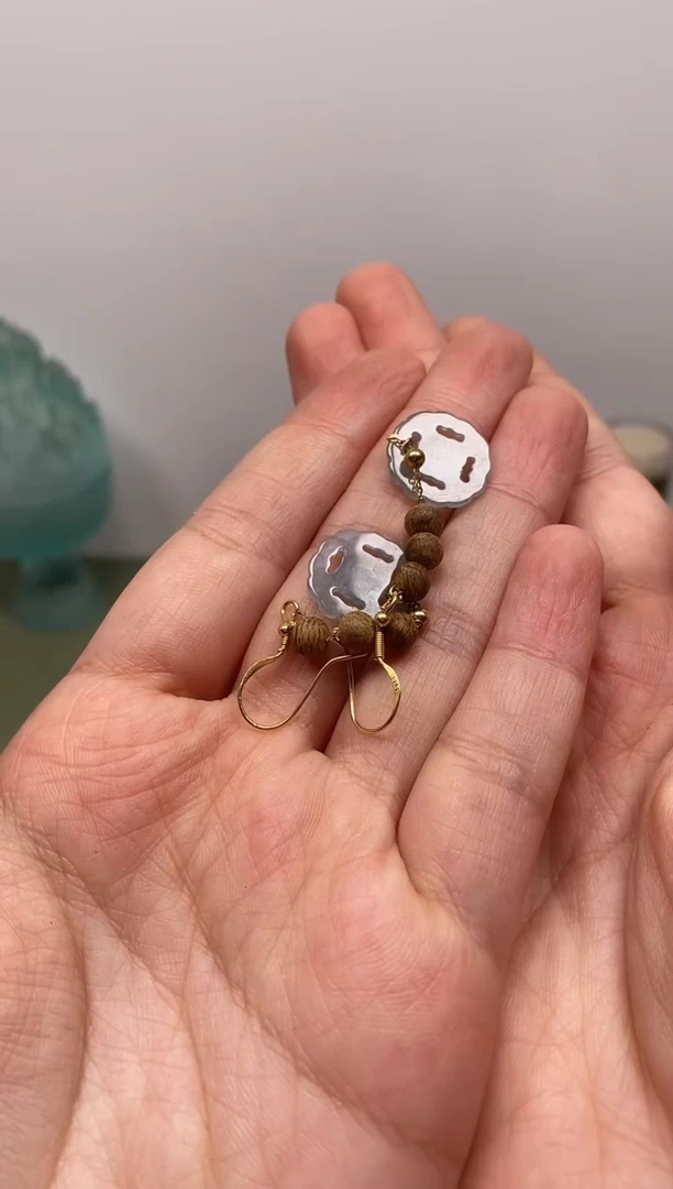 【闪购商品】沉香吊坠越南芽庄白奇楠芳华耳坠