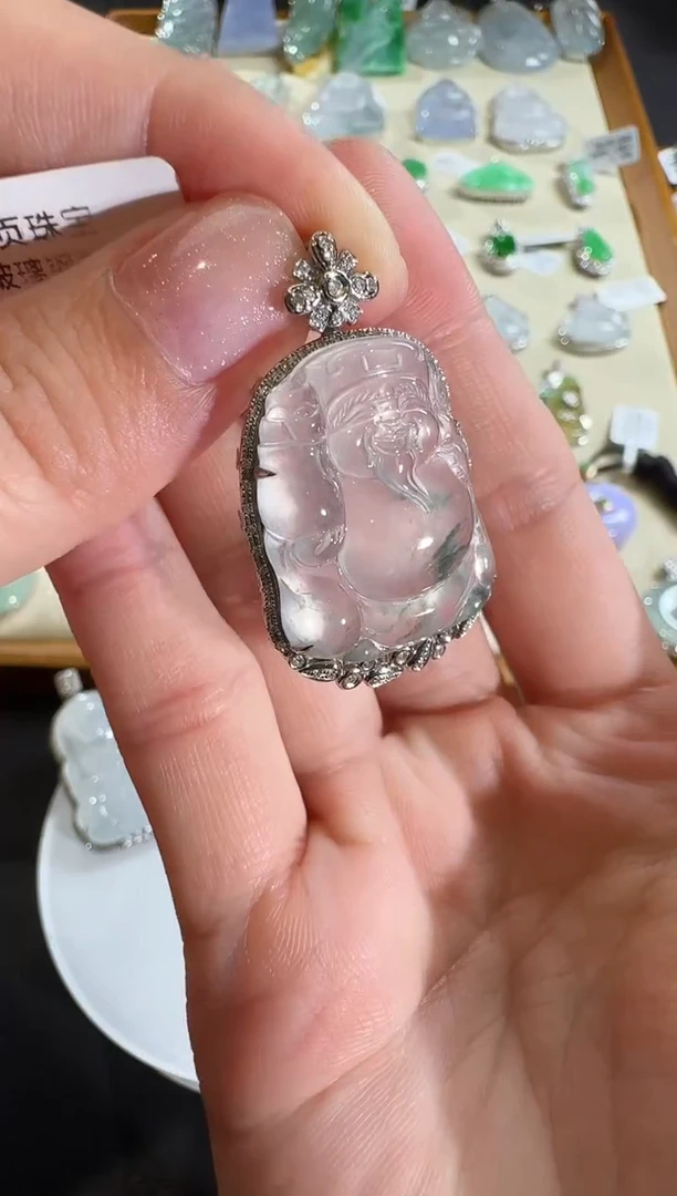 【闪购商品】翡翠吊坠(不含链)18K金镶嵌【源头工厂】钻石镶嵌
