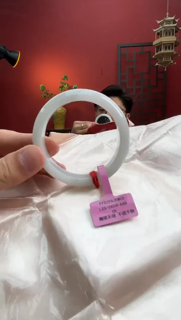 未镶嵌手镯翡翠翡翠手镯13