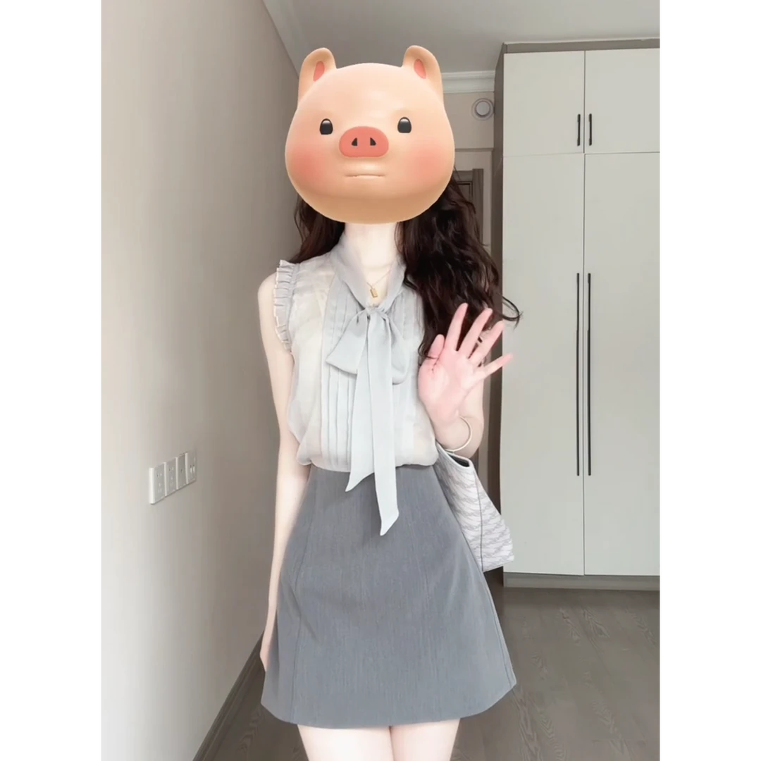 MARIE.COCO大方得体穿搭一整套灰色无袖上衣短裙盐系轻熟两件套装