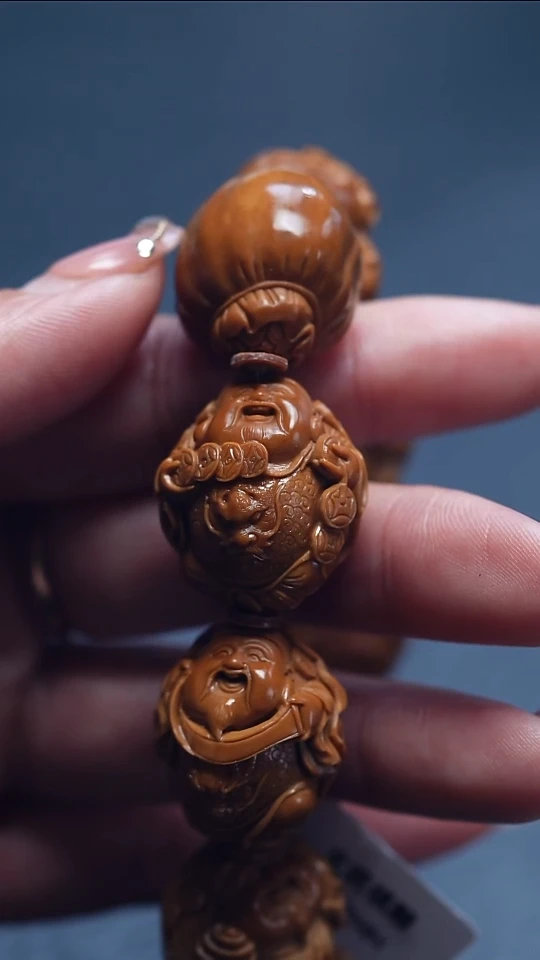 【闪购商品】橄榄核吊坠苏工橄榄核