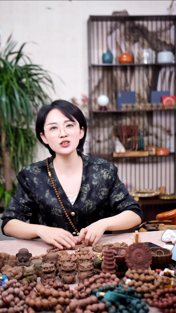 木清心避暑的双圈手串
