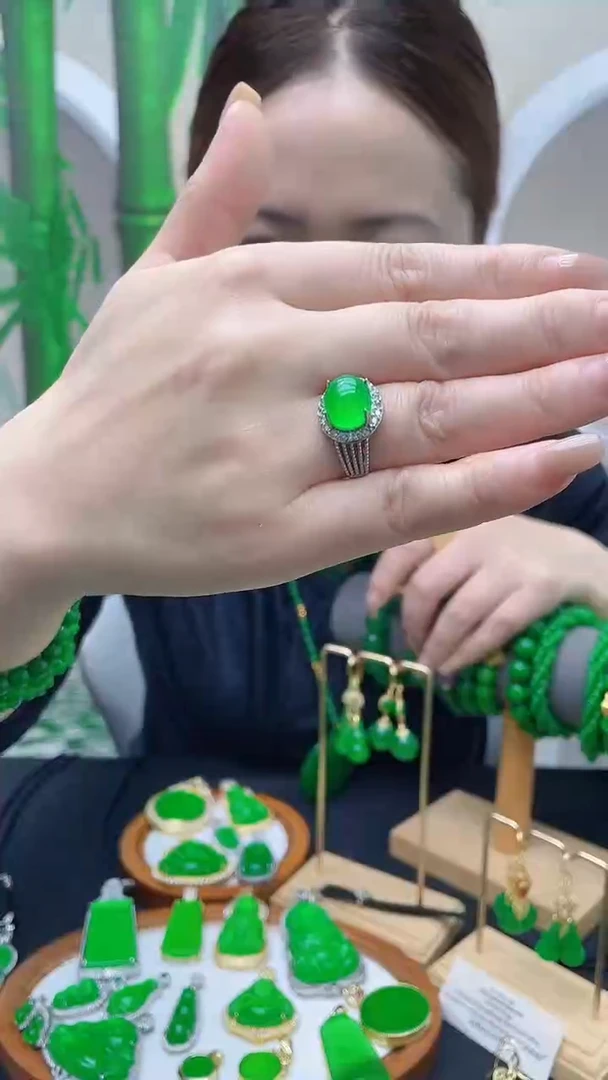 银S925镶嵌翡翠耳饰J06