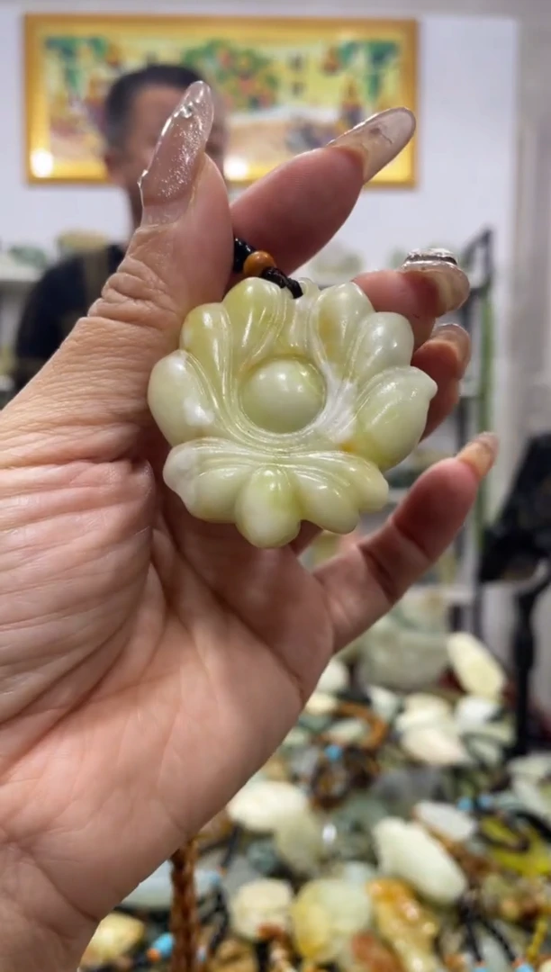 【闪购商品】岫玉吊坠未镶嵌