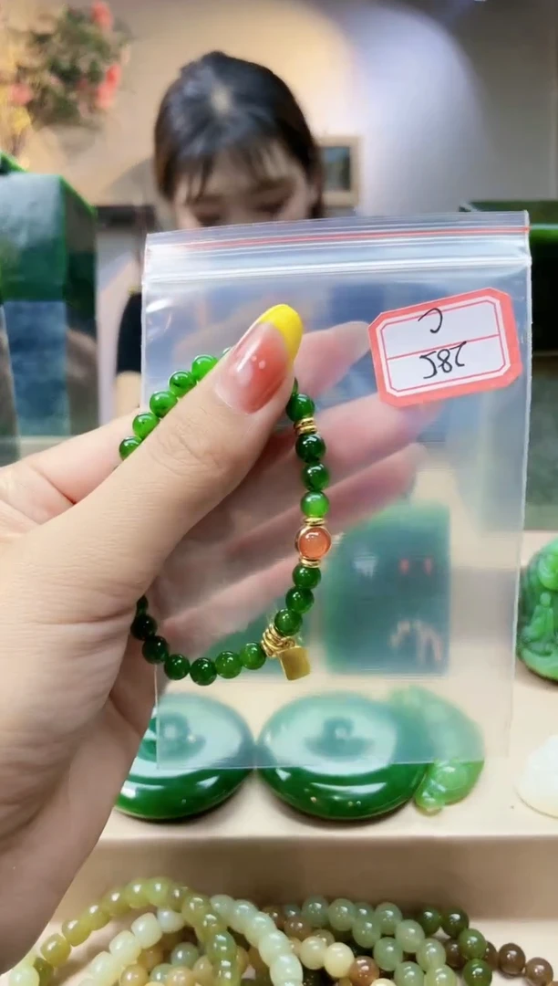 和田玉未镶嵌挂件1