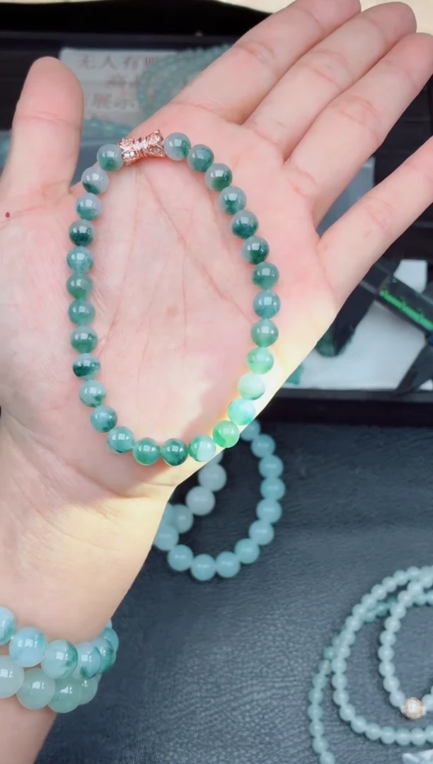 未镶嵌定制翡翠毛货需精细抛光，拍一发一