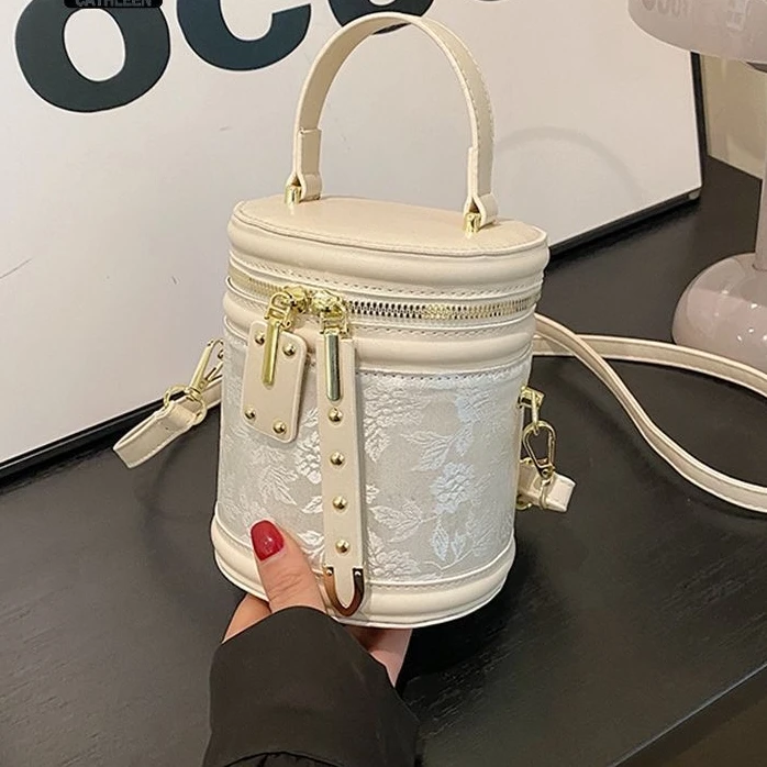 【随机发一款】新中式国风水桶斜挎包汉服包潮