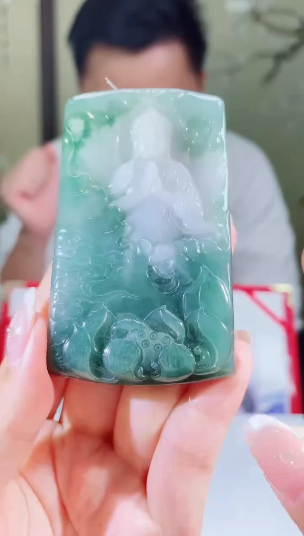 颈饰未镶嵌翡翠翡翠多样性发其一