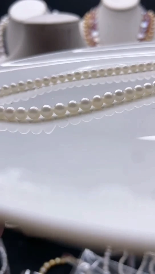 颈饰未镶嵌淡水珍珠1