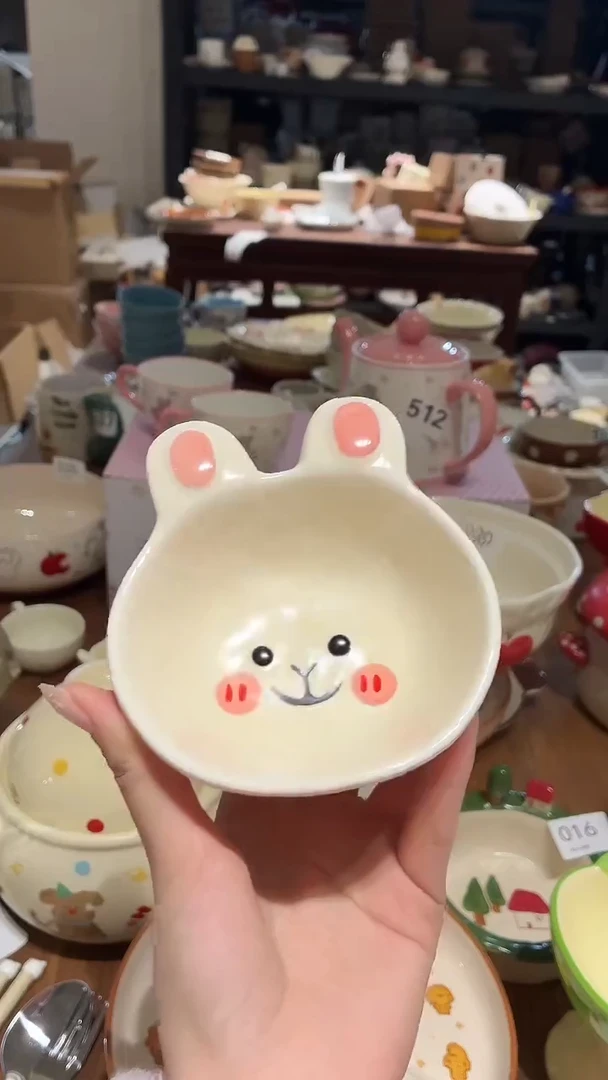瓷033 兔子 味碟 瑕疵