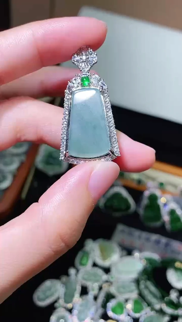 翡翠未镶嵌颈饰精美翡翠-多样性只发一件S932