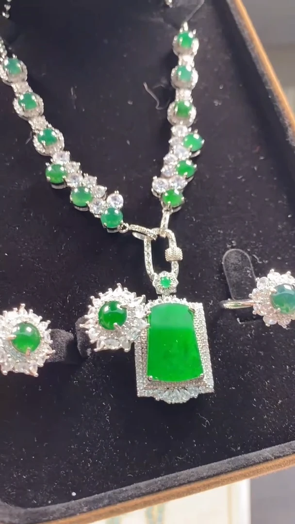 未镶嵌定制翡翠A****?********3