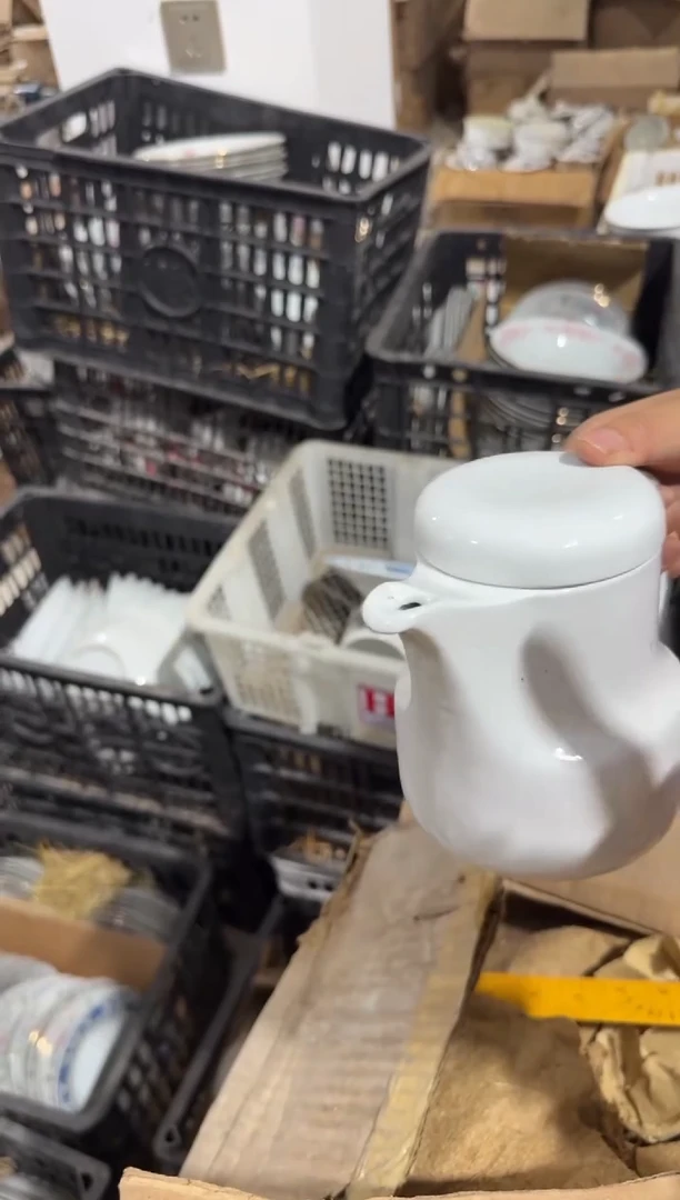 摆件纯白壶500毫升微瑕请慎拍