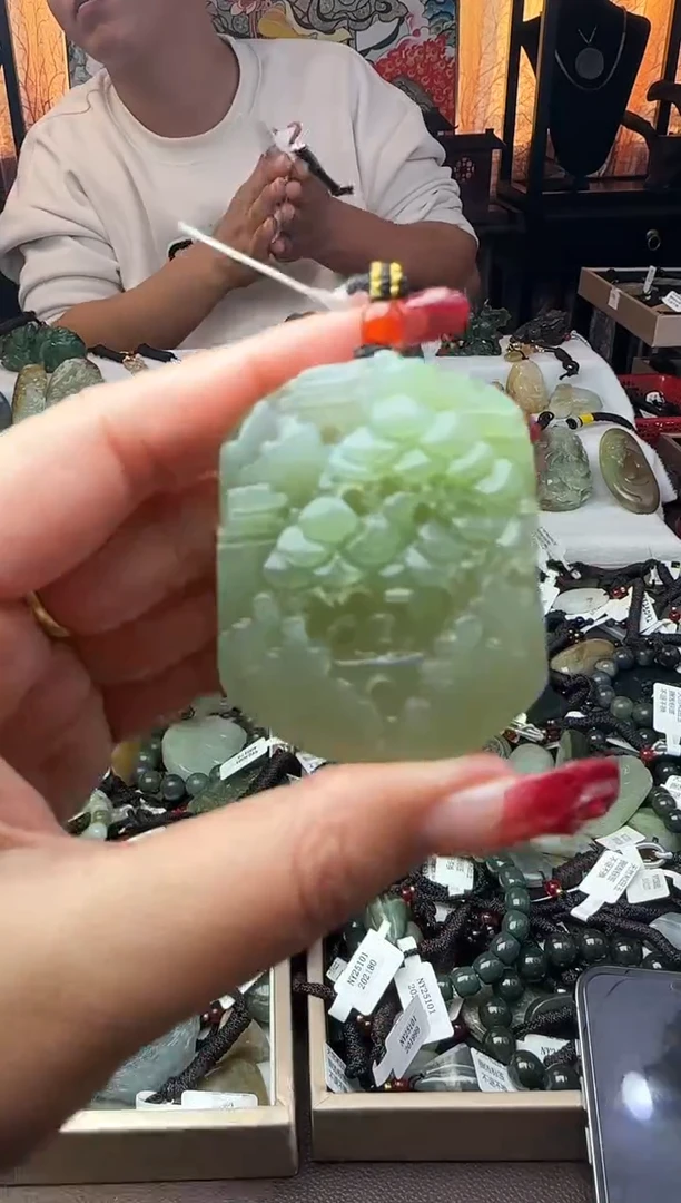 颈饰未镶嵌和田玉9998889