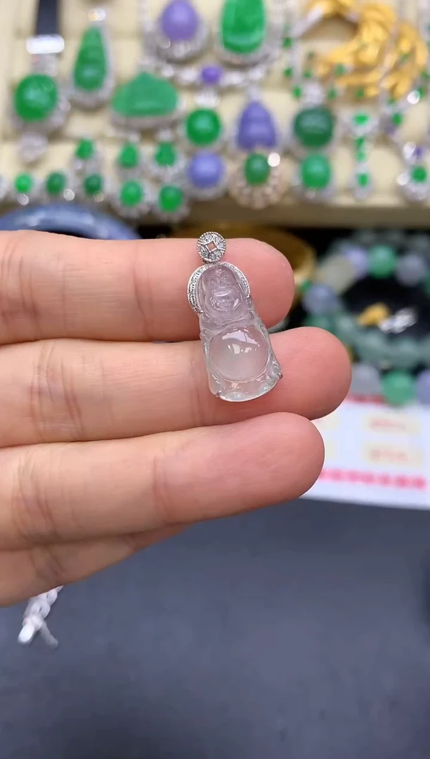 颈饰18K金镶嵌翡翠330-中国好珍宝