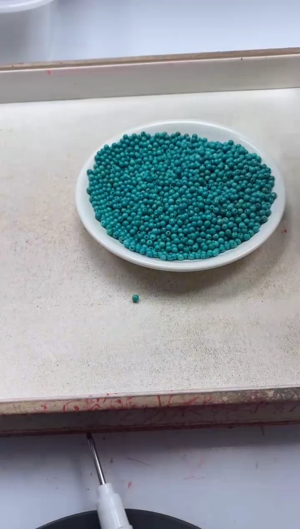 【闪购商品】玛瑙/玉髓颈饰未镶嵌w410高瓷绿*松3mm*100颗