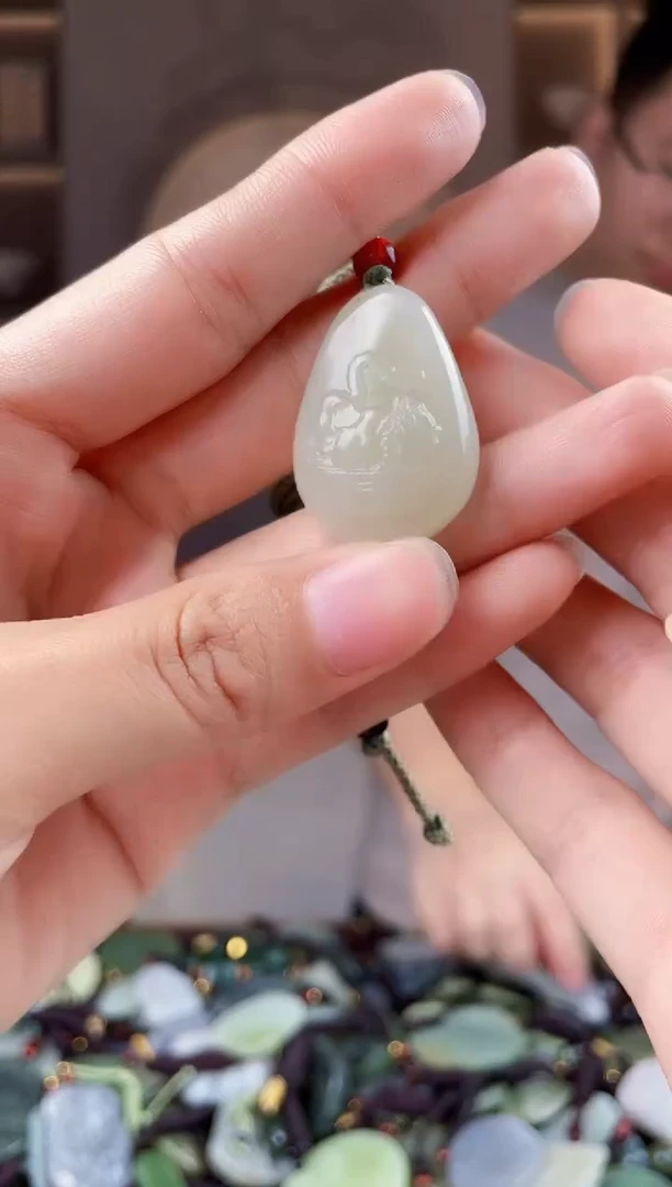 未镶嵌和田玉挂件 拍一发一，拍一发一，