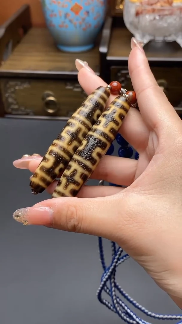 【闪购商品】玛瑙/玉髓颈饰未镶嵌杵杵吊坠多样性发一