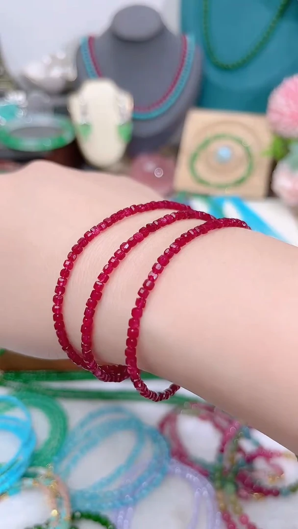 手链银S925镶嵌红宝石吸扣三圈99