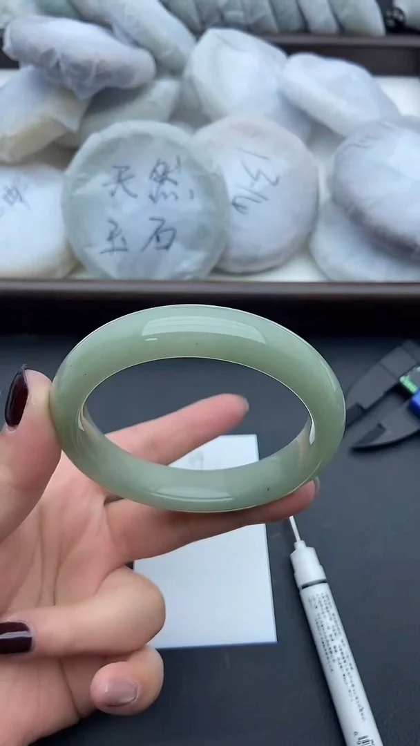 未镶嵌手镯石英质玉44+60/61