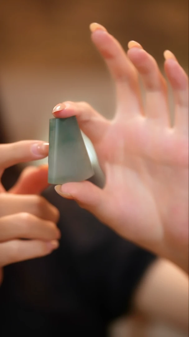 未镶嵌挂件翡翠大气