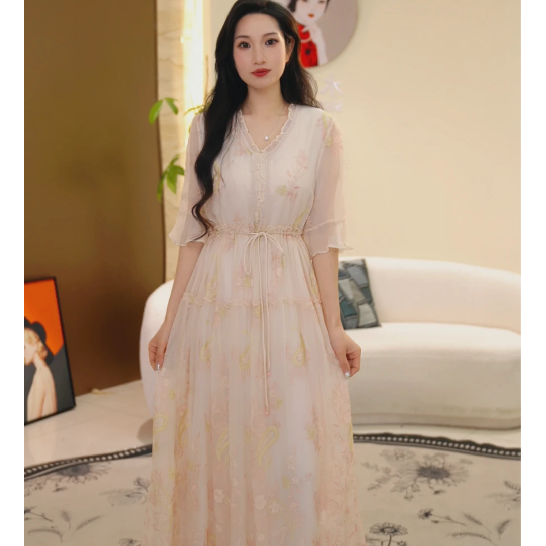 【77专属】新款夏季纯色刺绣女士桑蚕丝连衣裙82599168