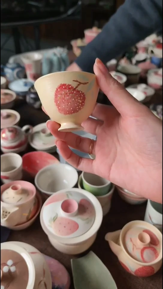 超级好看的荔枝杯子