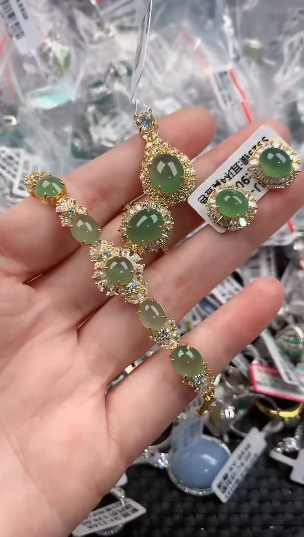 银S925镶嵌戒指翡翠555          8