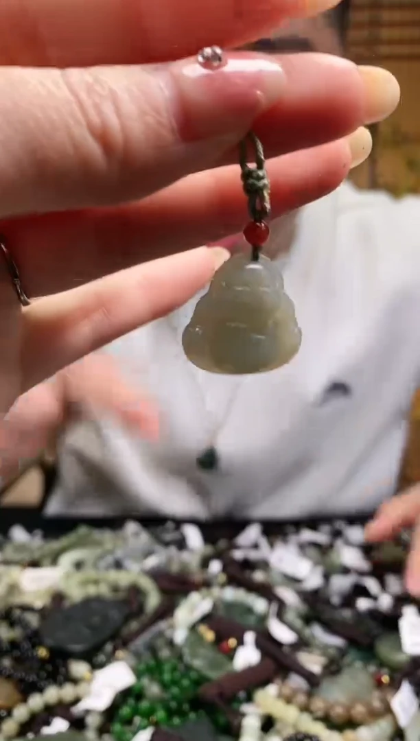 【闪购商品】和田玉颈饰未镶嵌多样性发货，拍一发一