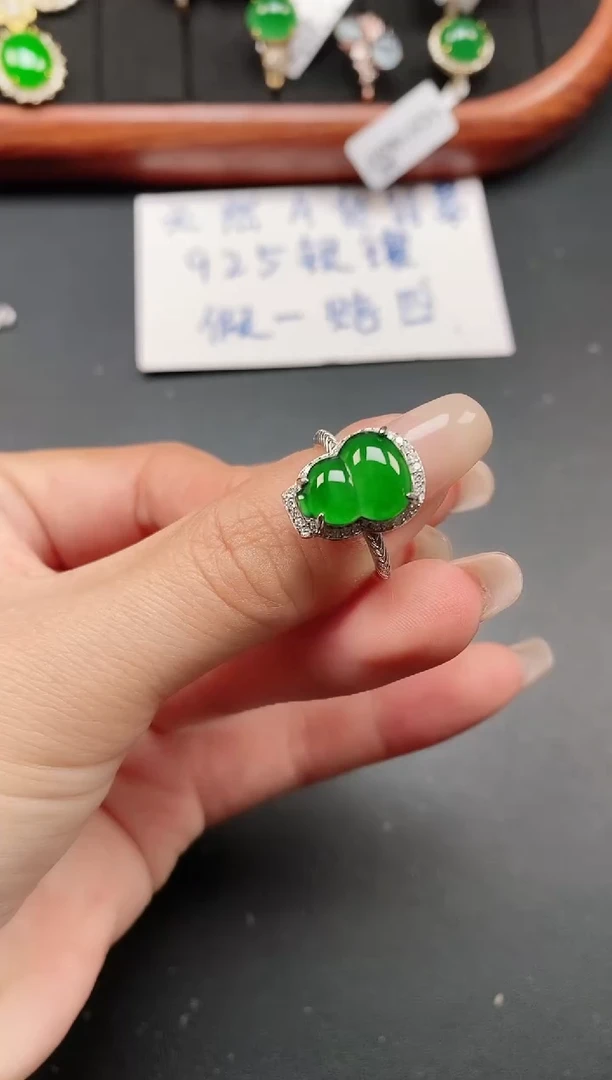 银S925镶嵌戒指翡翠111