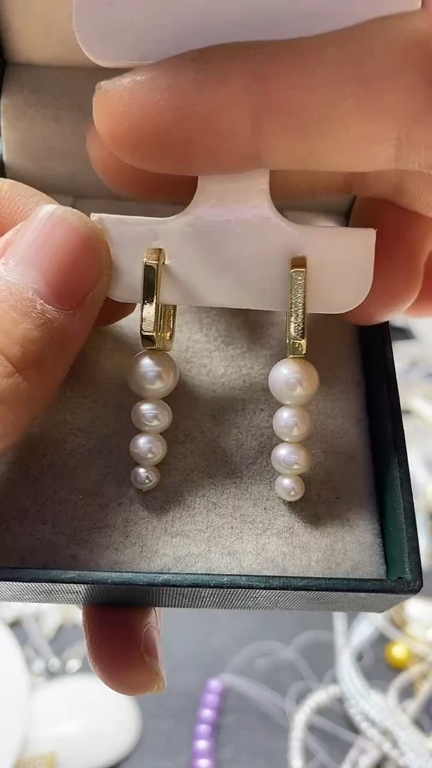 颈饰未镶嵌淡水珍珠多人