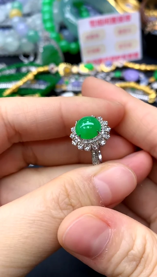 18K金镶嵌戒指翡翠345-中国好珍宝