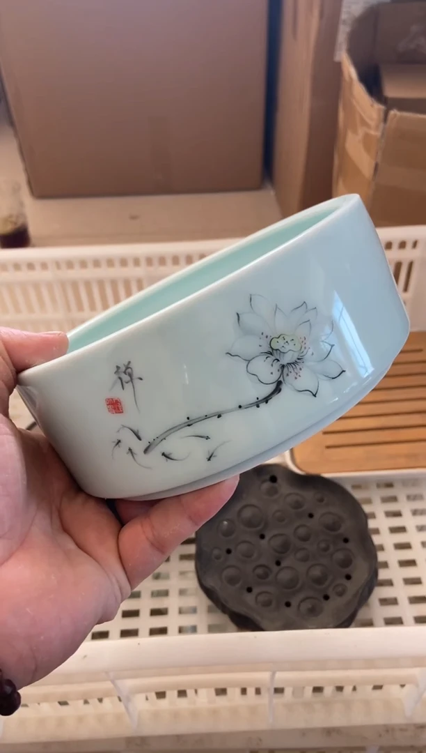 杯无运费险有瑕疵的摄影的产品有使用过的痕迹有点脏介意勿拍