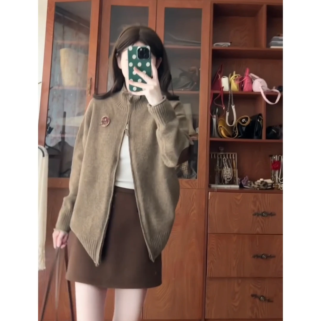 MARIE.COCO秋冬复古高级感时髦极简风针织外套百搭半身裙休闲套装