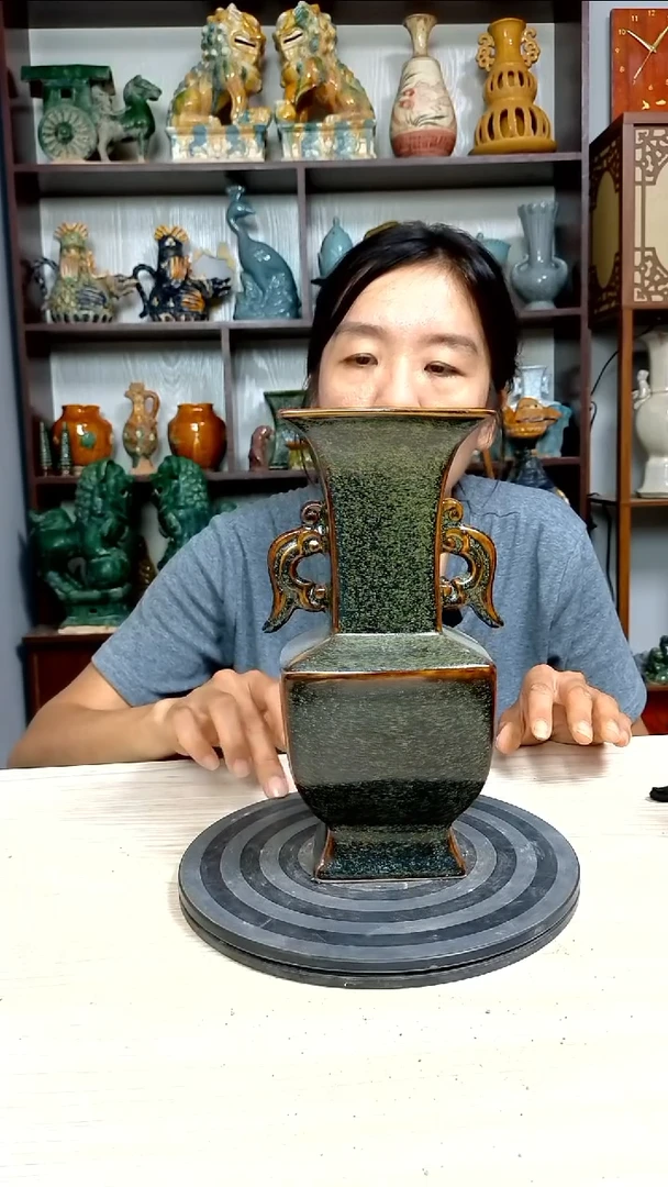 经典精美复古风格瓷器